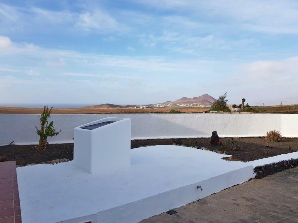 Casa El Gallo ξενώνας Teguise  Εξωτερικό φωτογραφία