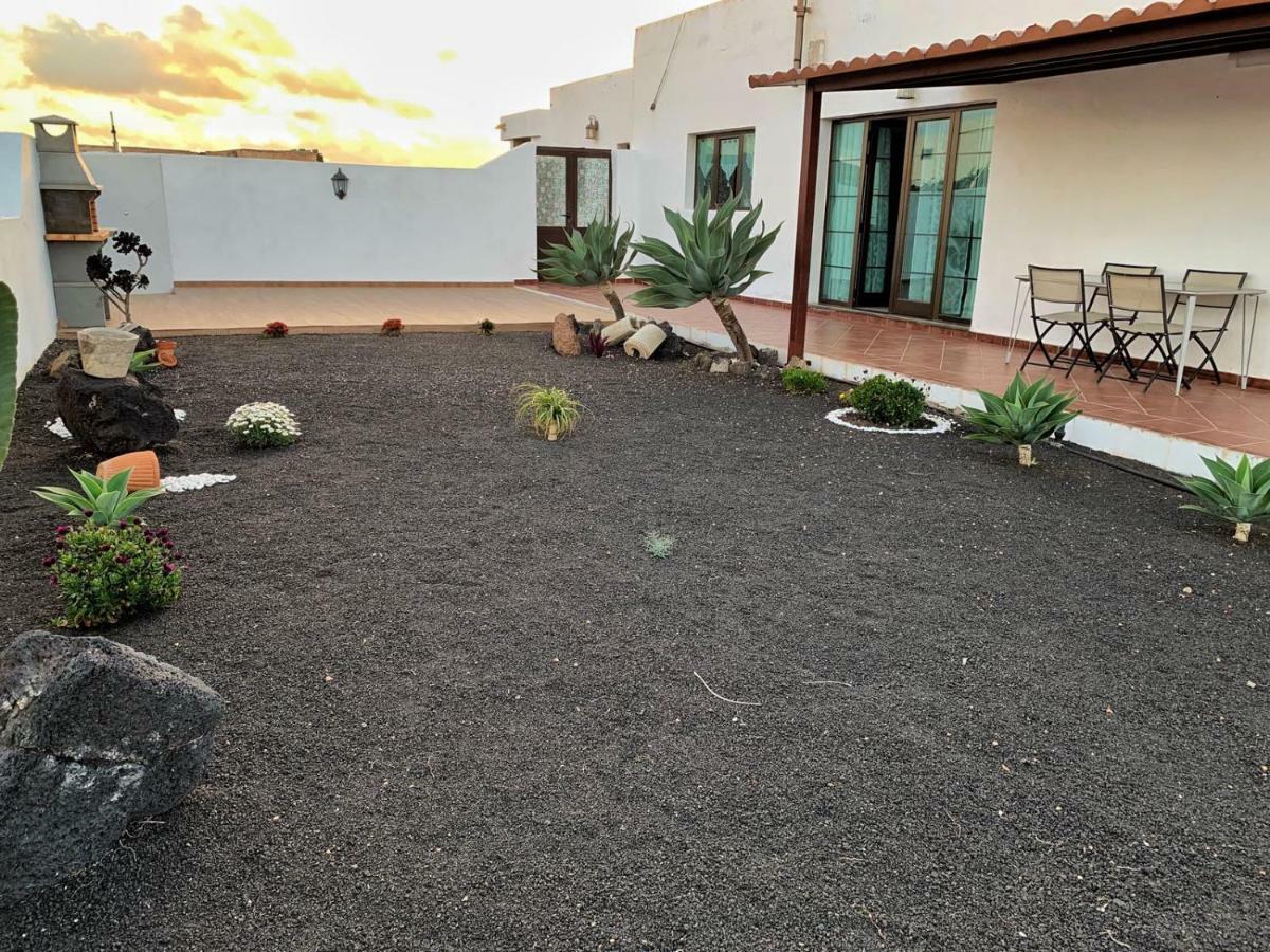 Casa El Gallo Teguise  Εξωτερικό φωτογραφία