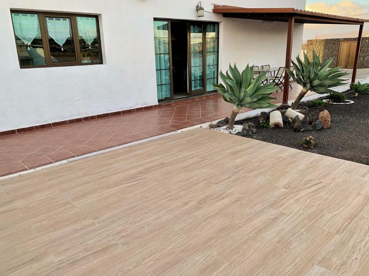 Casa El Gallo Teguise  Εξωτερικό φωτογραφία
