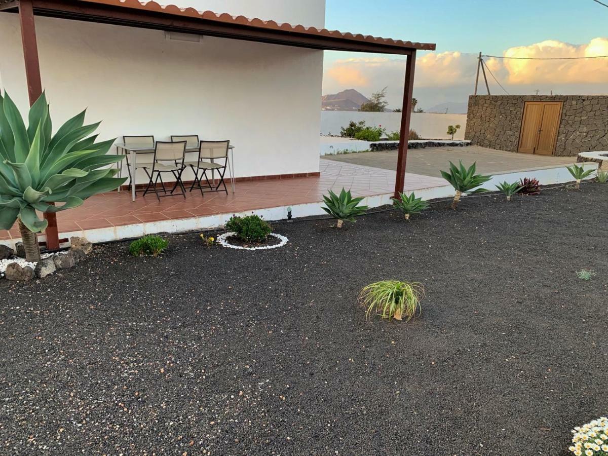 Casa El Gallo Teguise  Εξωτερικό φωτογραφία